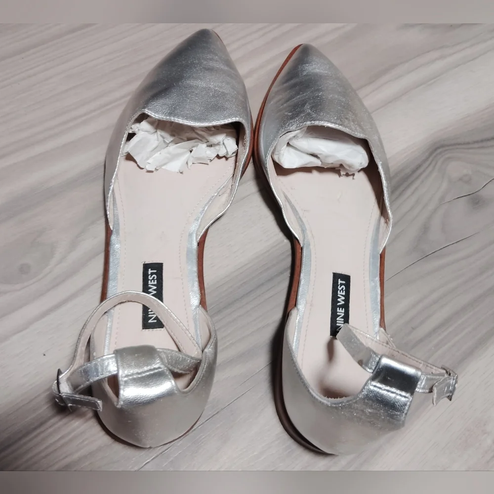 Nine West Oriona Pointed Toe Ankle Strap Slide Flats Sz- 10 1/2 - Picture 3 of 8